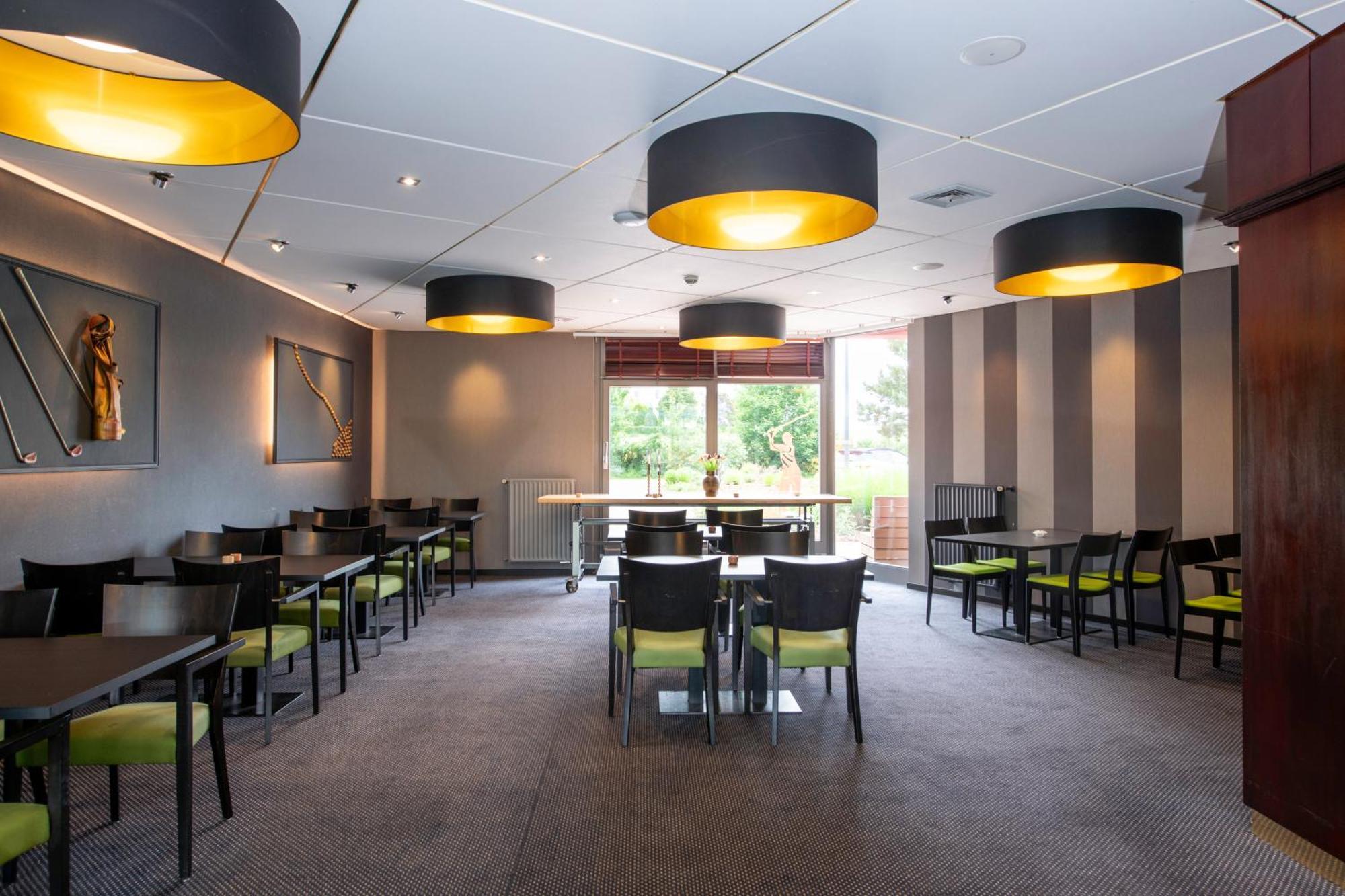 L'Hotel Et Restaurant Du Golf De Clervaux Eselborn Экстерьер фото