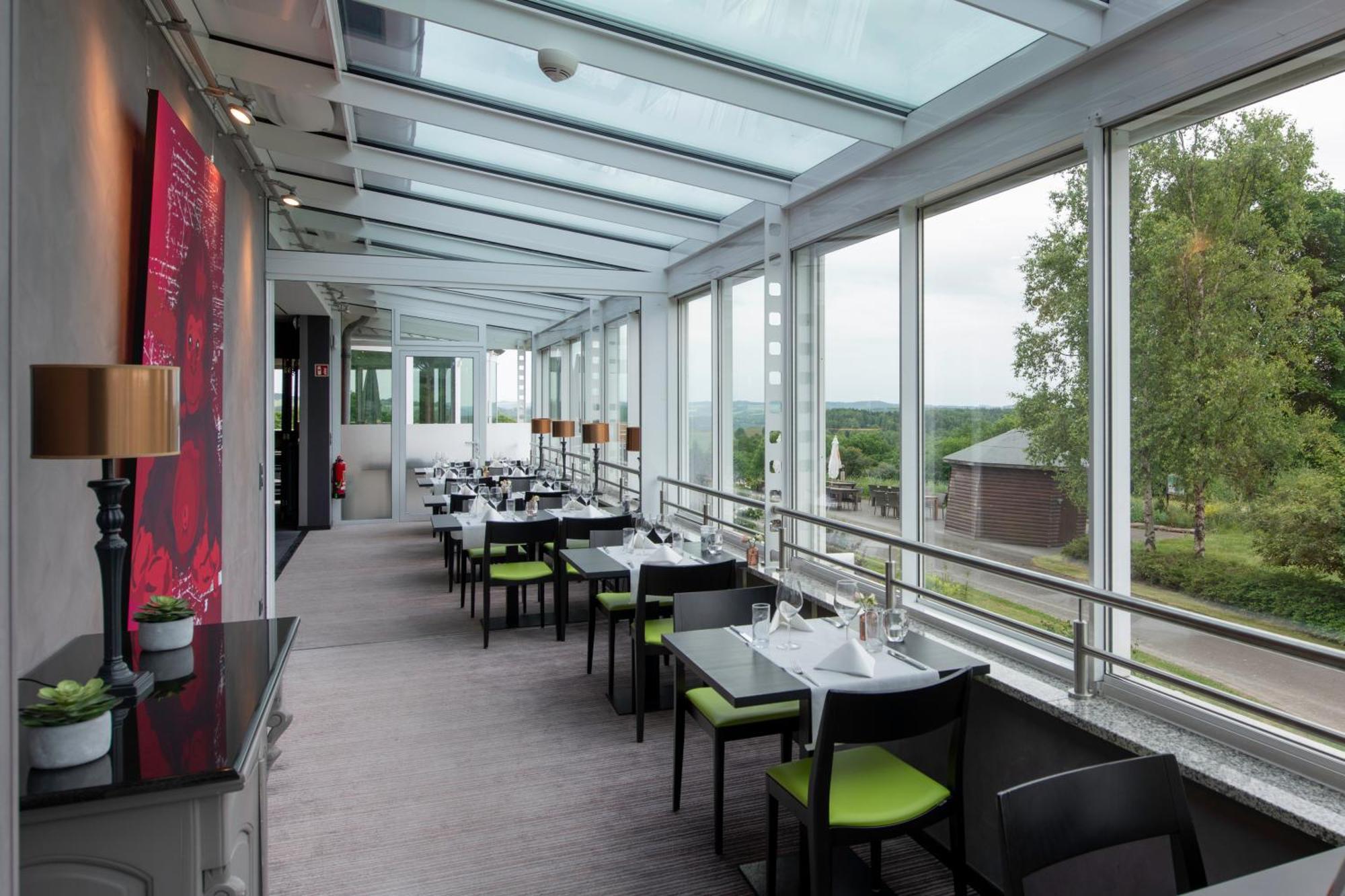 L'Hotel Et Restaurant Du Golf De Clervaux Eselborn Экстерьер фото